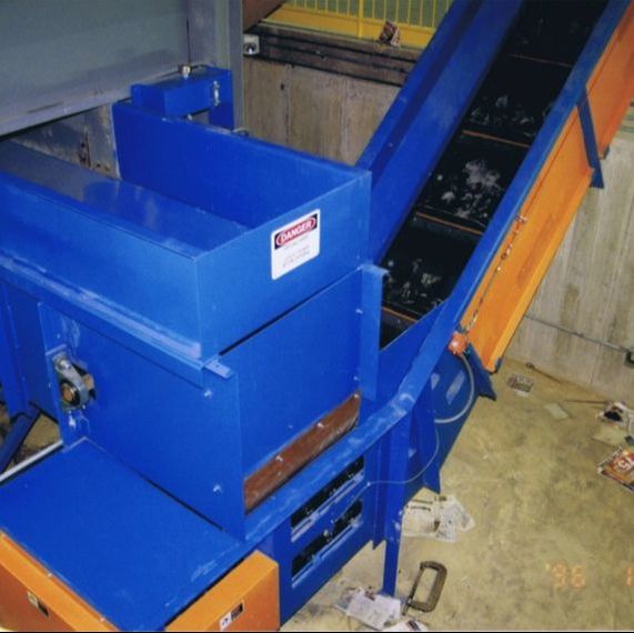 Combination chain belt transfer conveyors