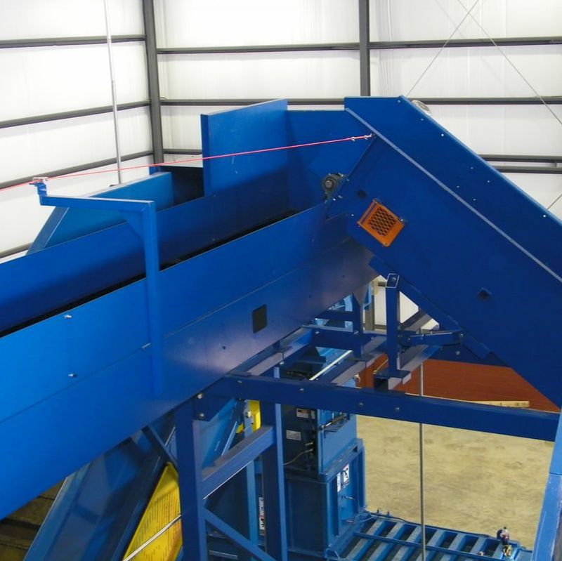 Remcon transfer conveyors feeding material to a sorting line